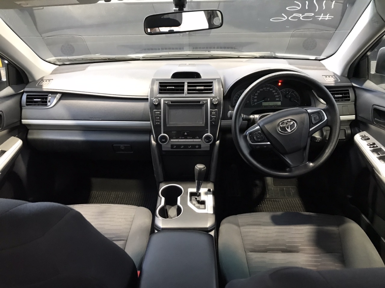 1.5ct Round Simulated Diamond 925 Sterling Silver Ring - Size 5