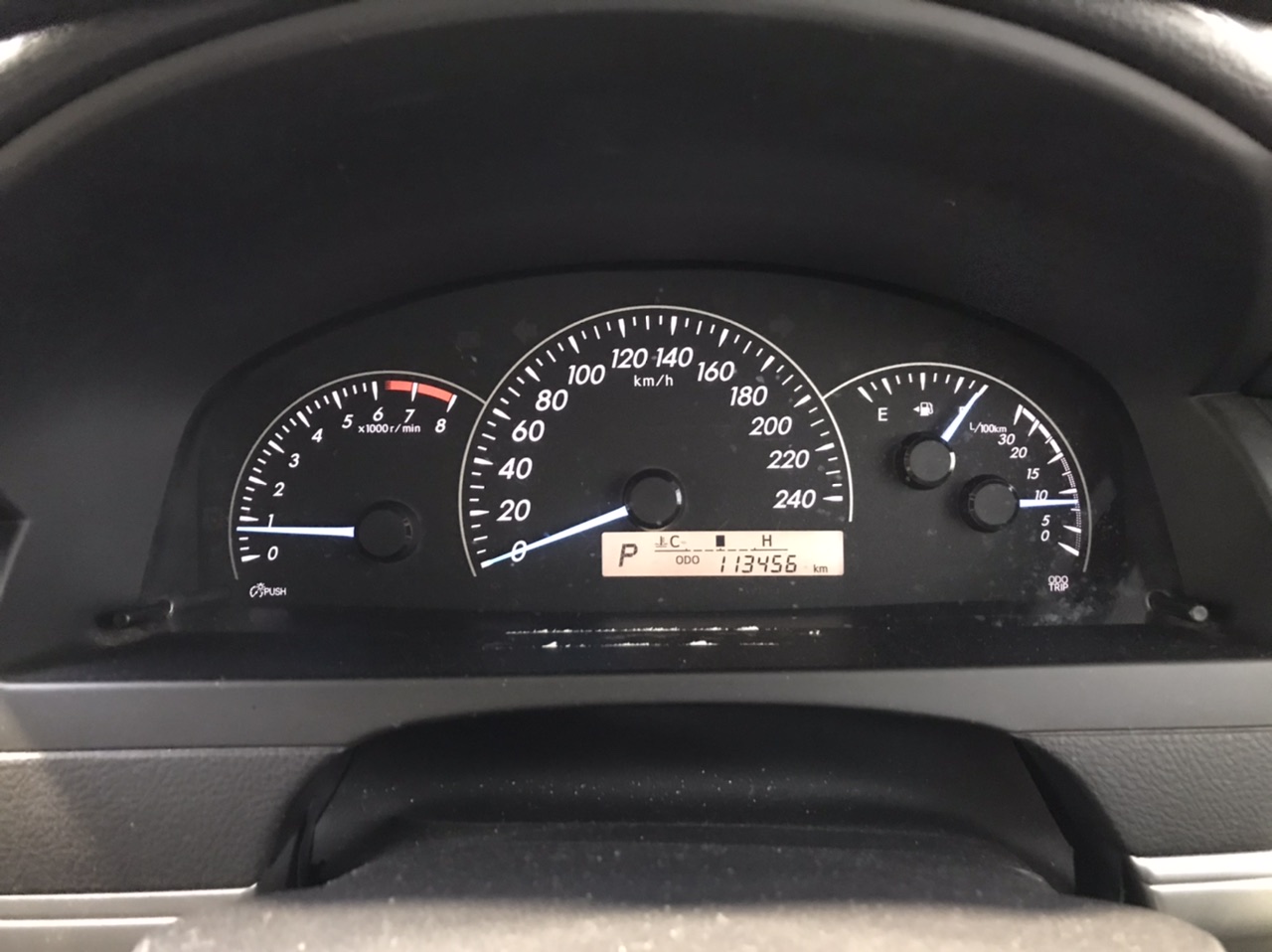 1.5ct Round Simulated Diamond 925 Sterling Silver Ring - Size 7