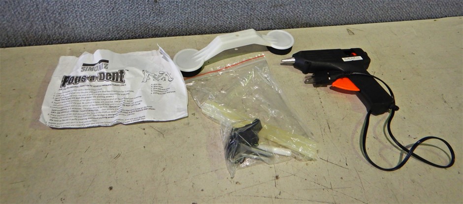 0.25ct Wave Shape Simulated Diamond 925 Sterling Silver Ring - Size 8