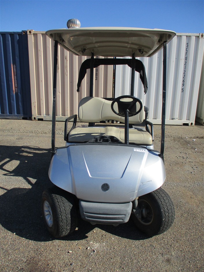 3mm 925 Sterling Silver Pink Simulated Diamonds Band Ring - Size 8