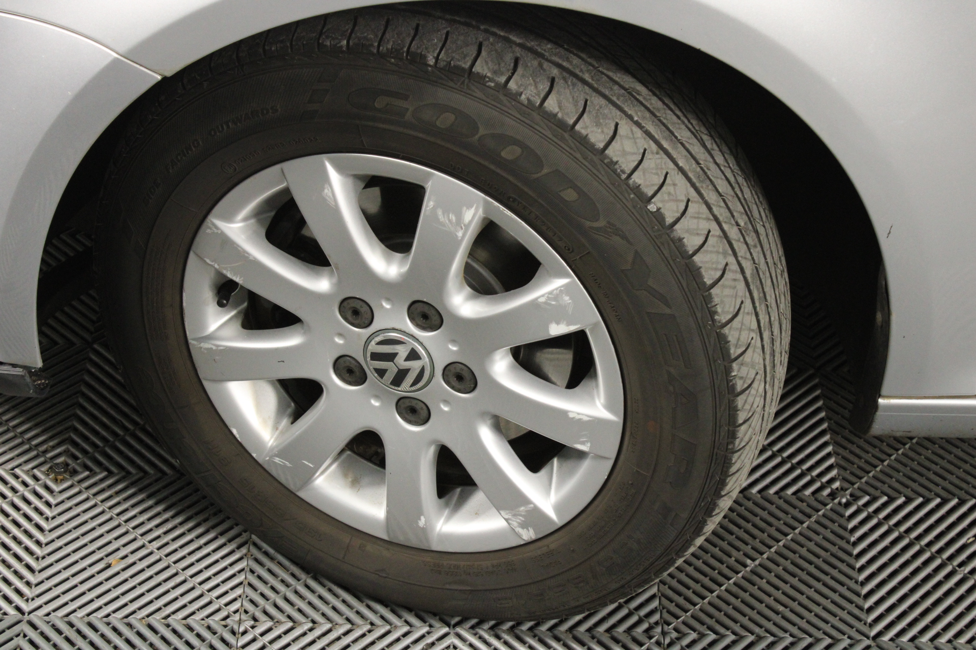 UNC 2023 $2 Vegemite Yellow RARE Coloured two dollar Coin