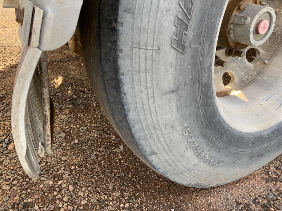 BREVILLE Puck Sucker Espresso Knockbox, Easy Vac Extraction, 58mm, BEA503.