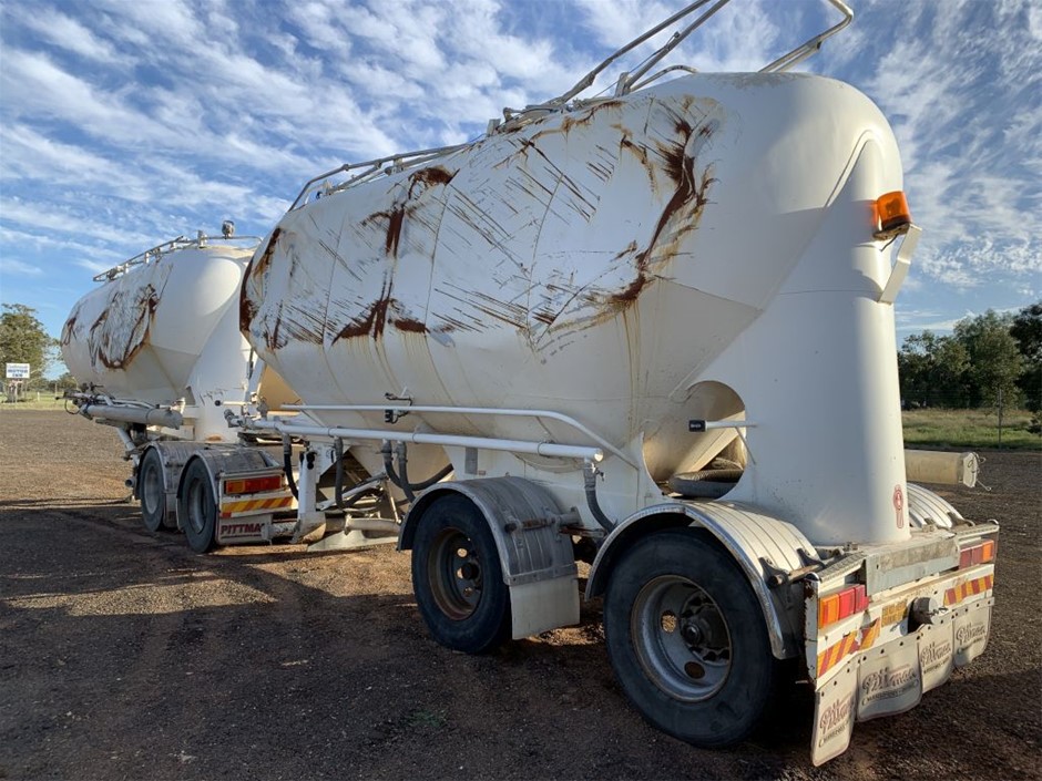 Mermade Hair Infrared Thermal Brush, 32 mm Size, Pink