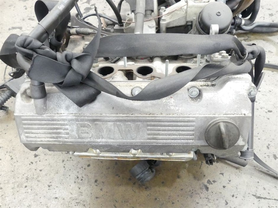 CRAYOLA Air Dry Clay, White, 2.26kg,