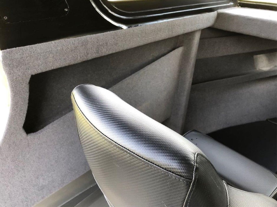 Tolsen Bricklaying Trowel (Plastic Handle)