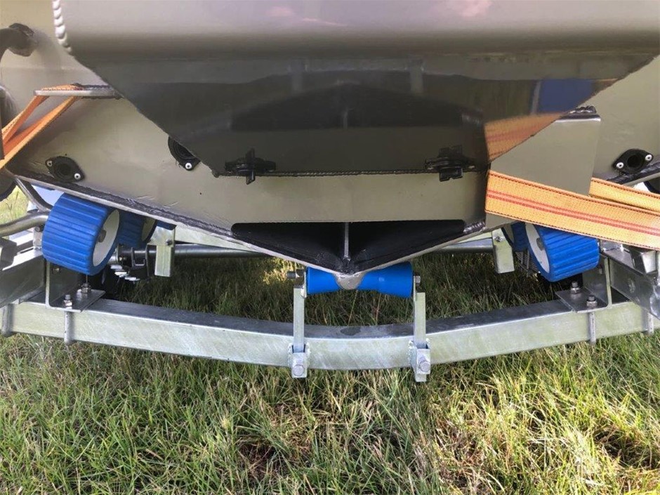 7-8mm Grade AB Black Mix Shape Pearl with 18k Real Gold Plated Bracelet