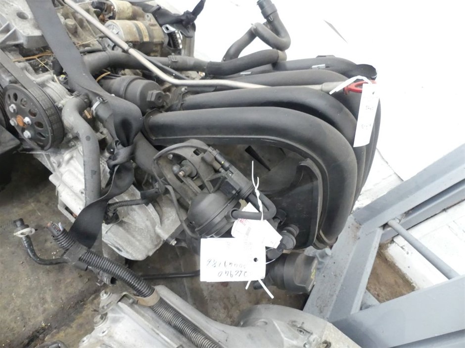 9-10mm Potato Shape Pearl with Real 18k Gold Plated Bracelet