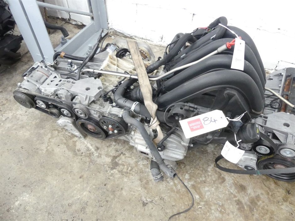 8-9mm White Potato Shape Pearl with Platinum Plated Bracelet