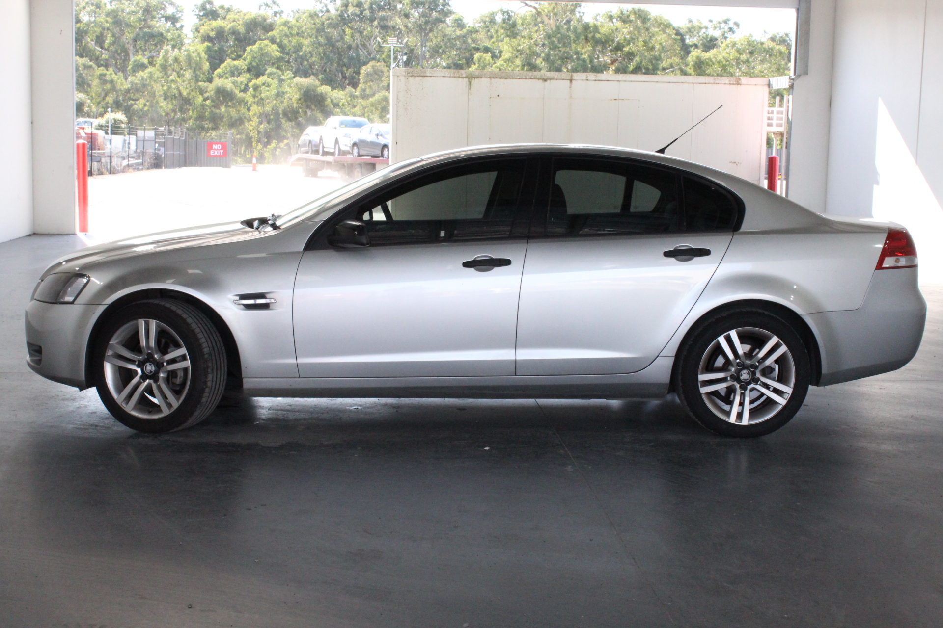 Roborock Q10V+ Vacuum Cleaner RRA0TAL+AED09HRR. NB: has been used.