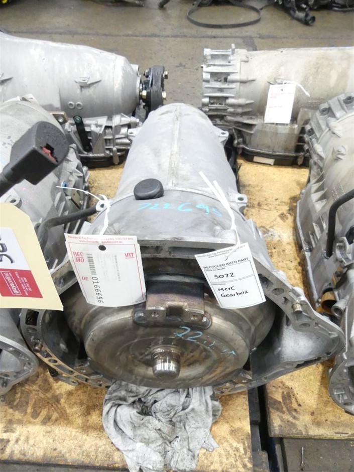 The Bowler Cleanskin Sauvignon Blanc 2025 (12x 750mL) SA