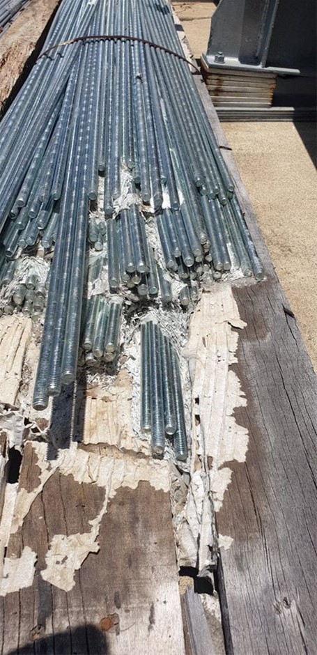 NEW XC Ford Cobra Colour Silver Stunner Coin with COA. LTD