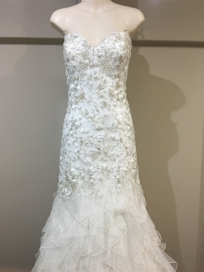 2025 ALIEN Colour Silver Stunner 43 mm Coin COA. LTD 5000, We are Not Alone