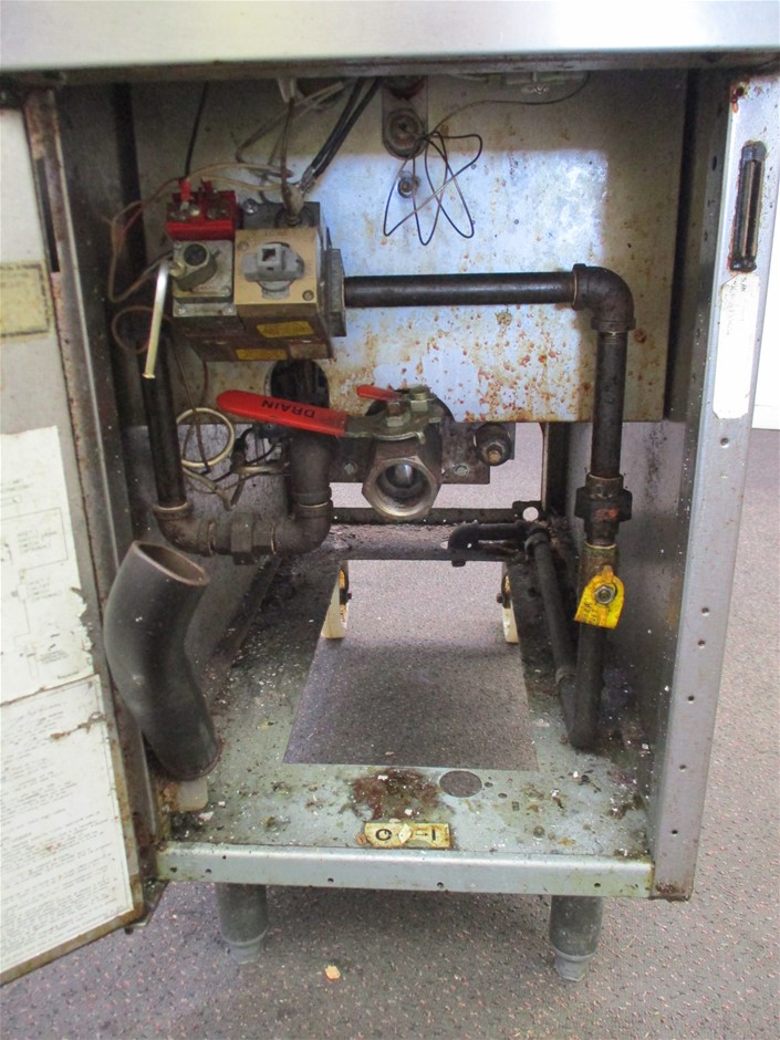 Alamos Malbec 2024 (6x 750mL), Mendoza, Argentina.