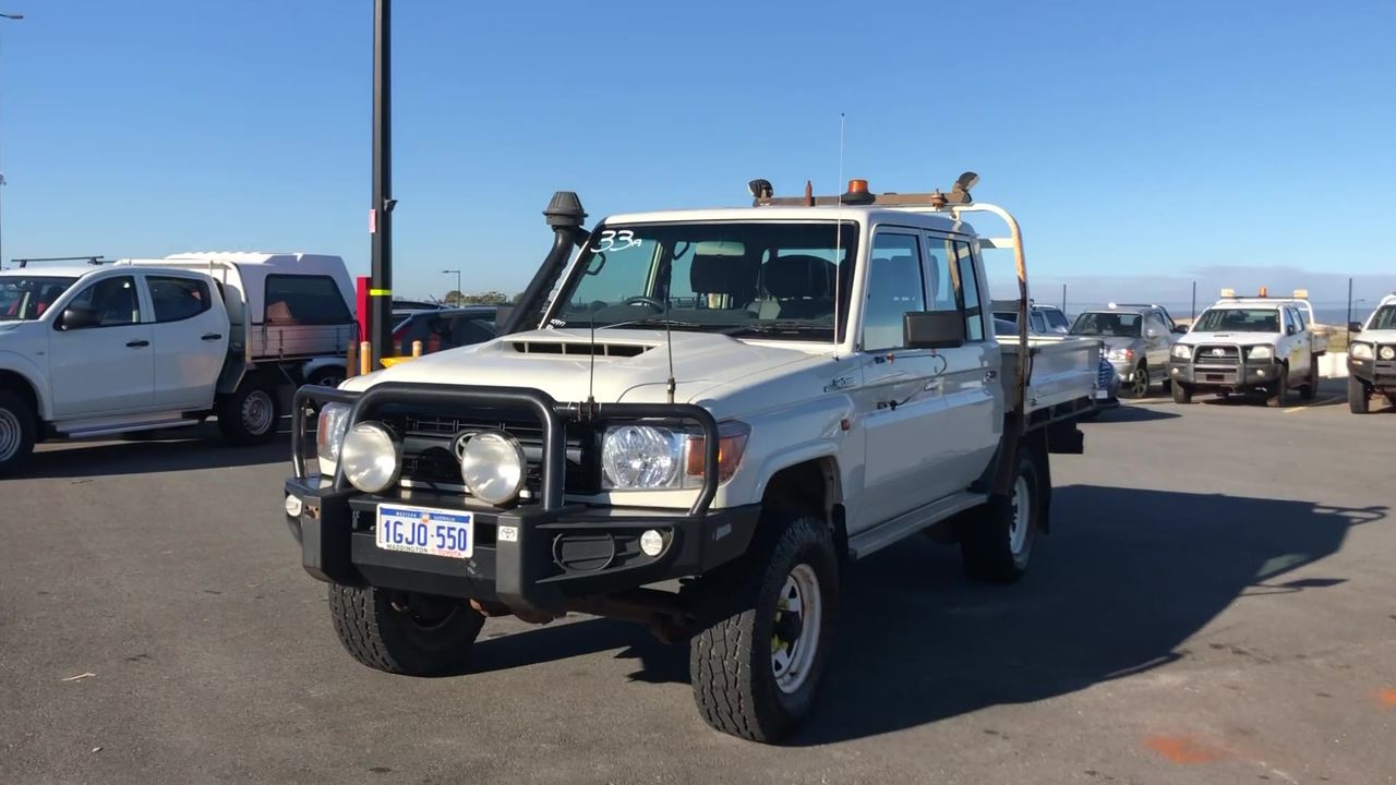 Lindeman's Gentleman's Collection Cabernet Sauvignon (6x 750mL).