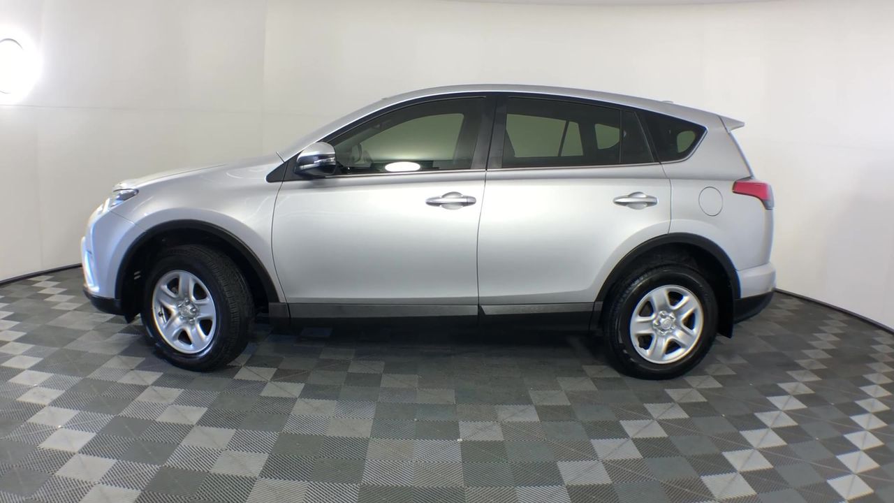 Upside Down Pinot Grigio (6x 750mL). Current Vintage Release.