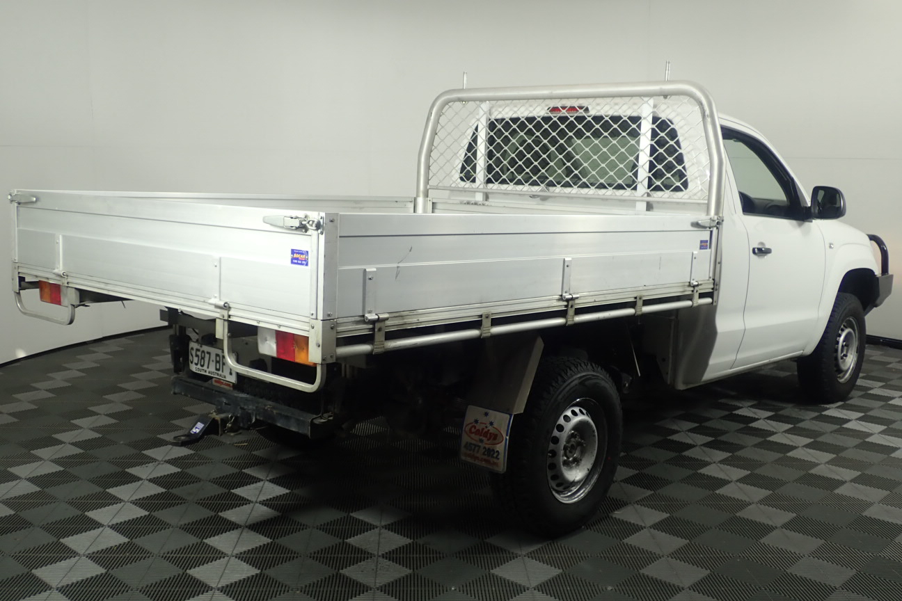 Wolf Blass Yellow Label Pinot Noir (6x 750mL). SA