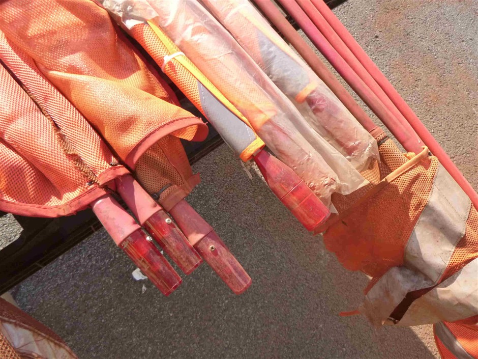 Stunning 18ct Yellow Gold Plated Cherub Pendant