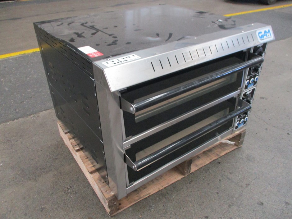 Rhodium Plated 7 Ring Lucky Charm Necklace