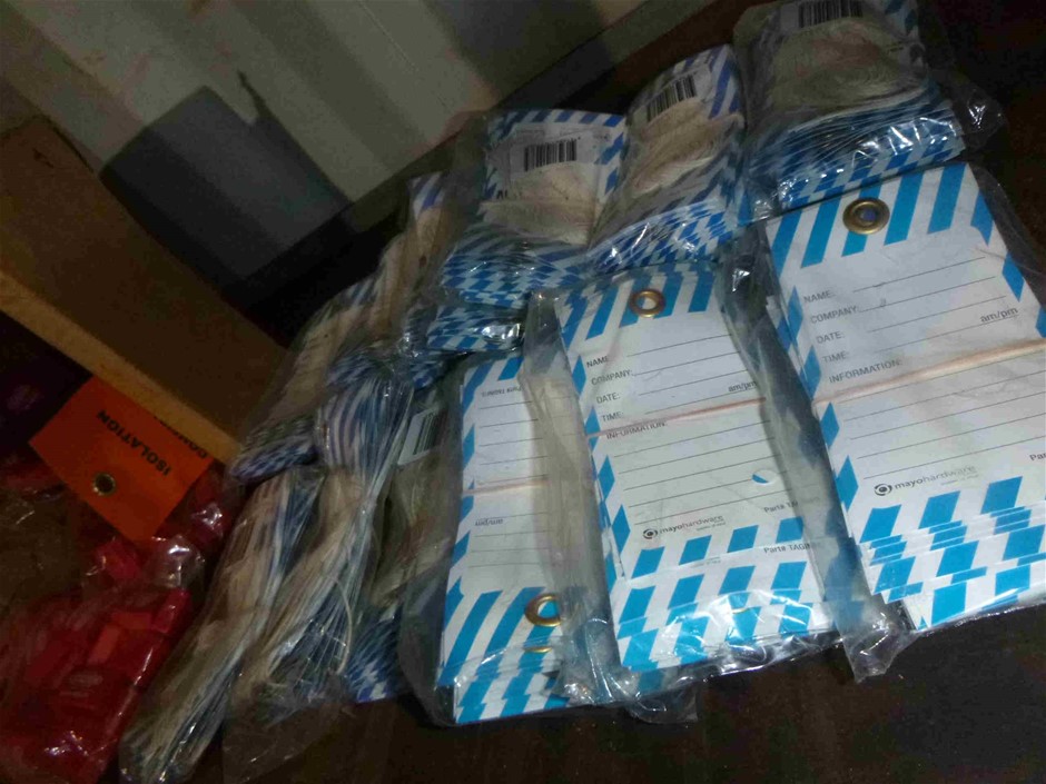 Stainless Steel Lightening Bolt Necklace in Gold