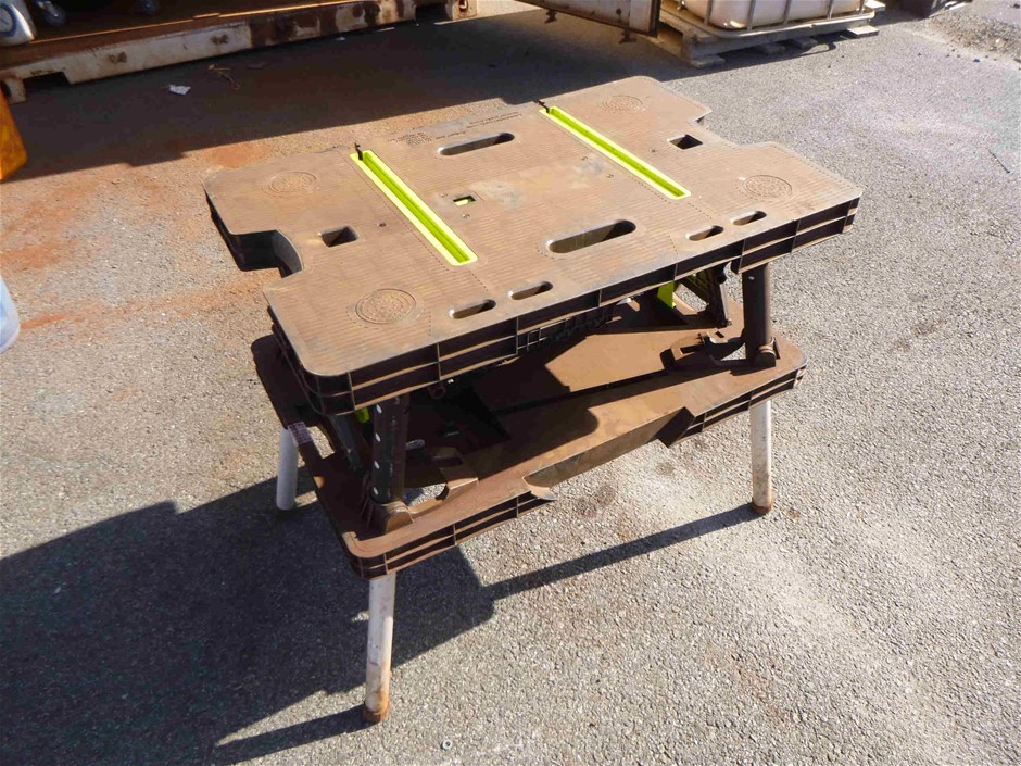 18ct Heavy Rose Gold Plated 5 Ring Lucky Charm Necklace