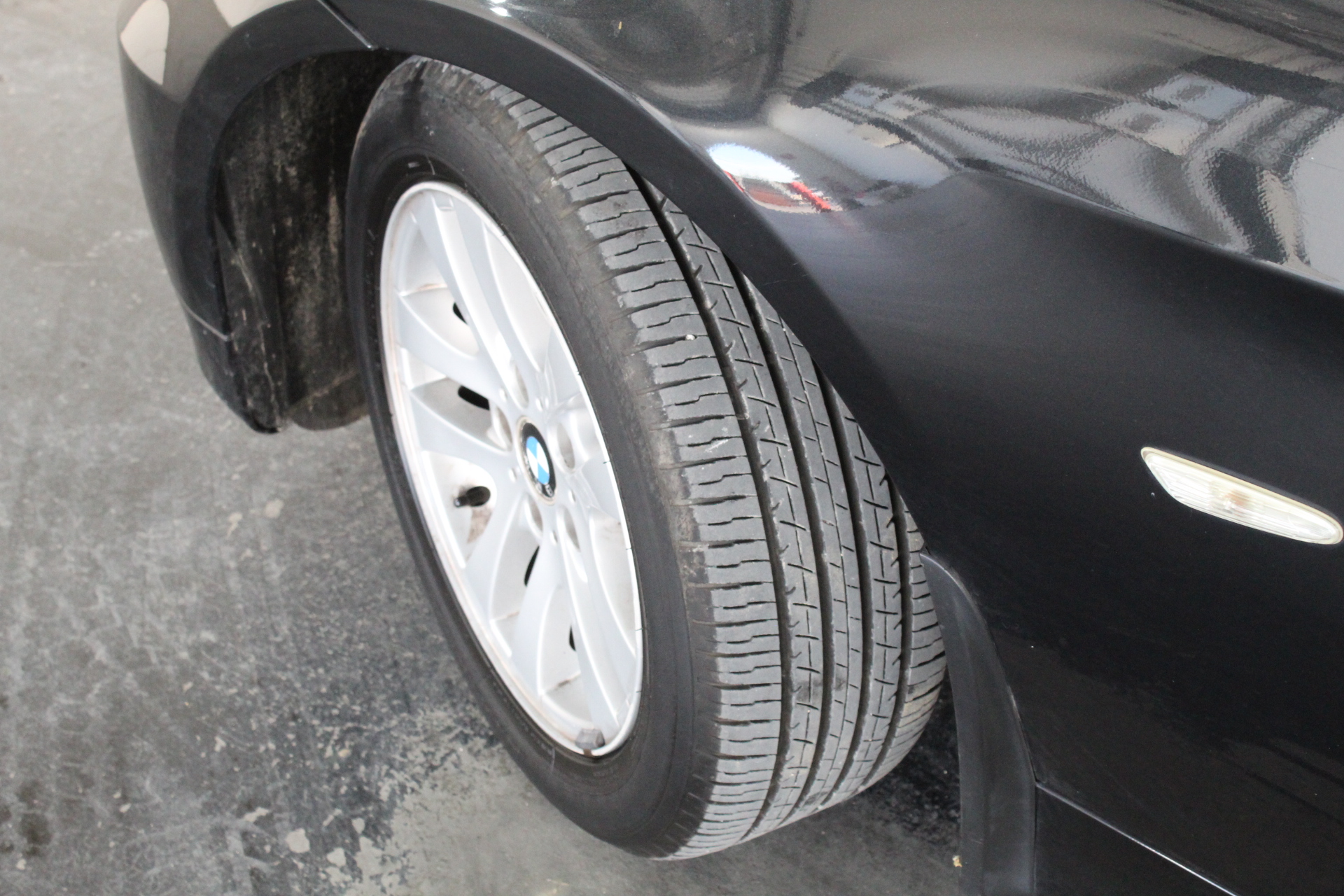 Designer Simulated Diamond Green Square Teardrop Earrings in Silver