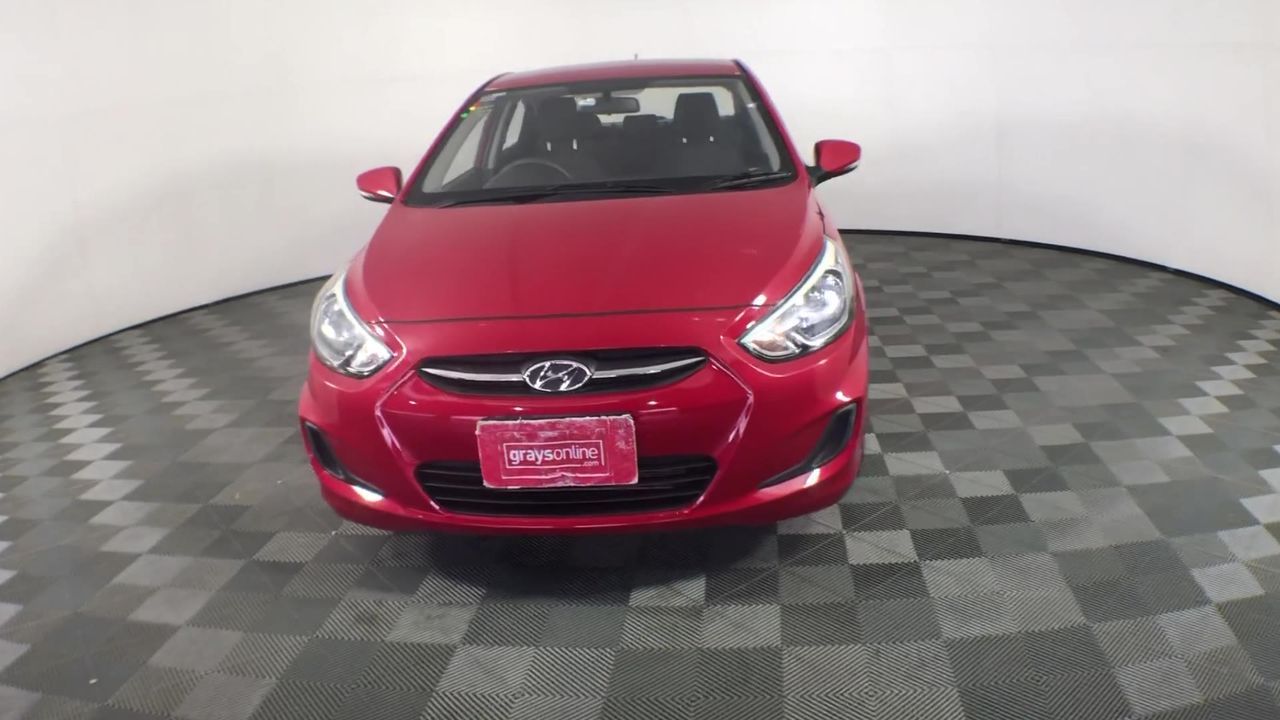 BRIGGS Women's Linen Short, Size XL, Dark Tan.  Buyers Note - Discount Frei