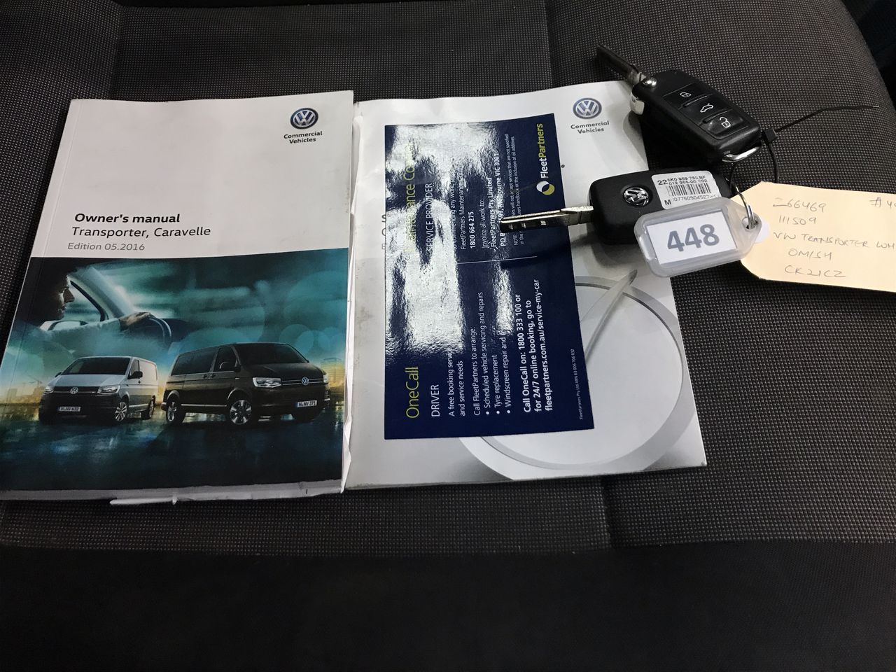 Vial full of Gold Leaf/Flake