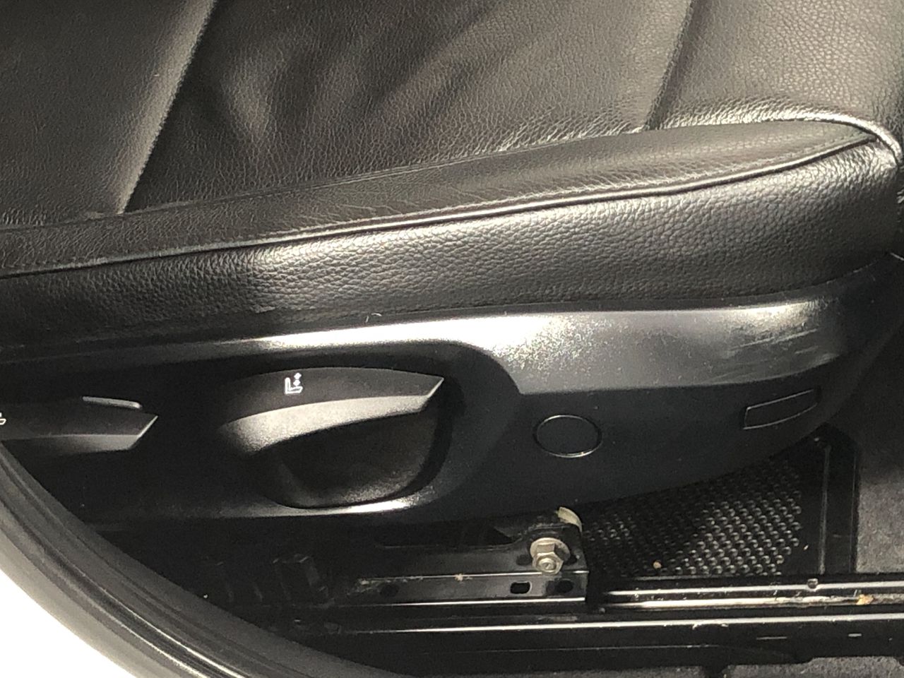 2008 Toyota Hilux SR5 (4x4) KUN26R Turbo Diesel Manual Dual Cab