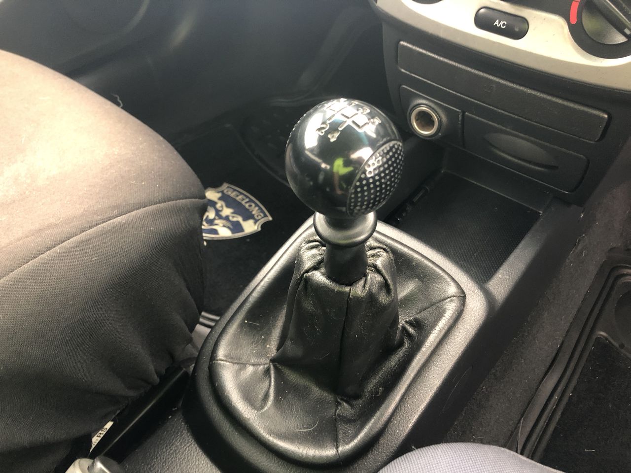 NED KELLY UNIQUE BOXED SET OF 1 GOLD INGOT & PISTOL - FINISHED IN 24K GOLD