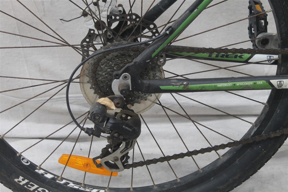 Pallet of Cardboard Corners Heavy Duty