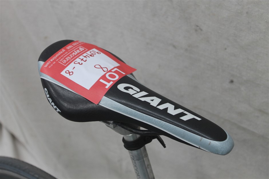 1.5 Cubic Yard Self Tipping Skip Bin To Suit Forklift(Unused)