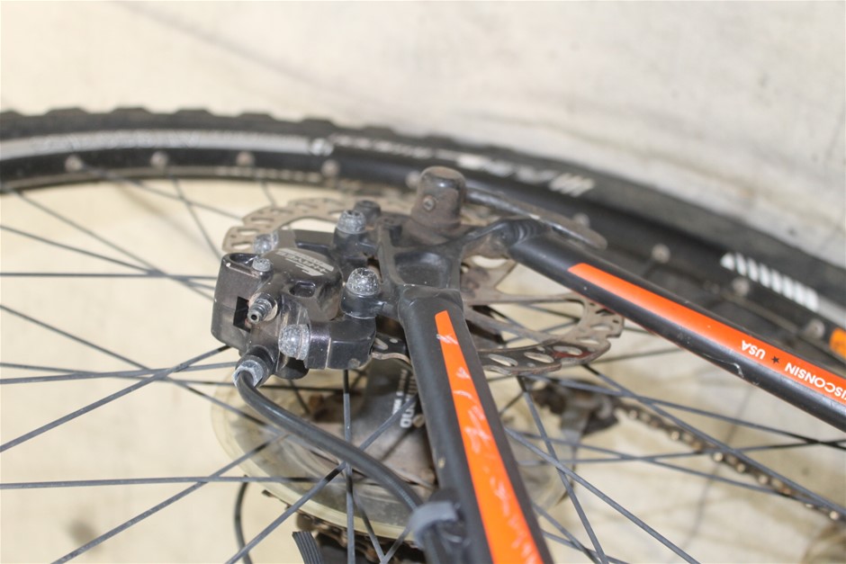 Snake + Herring Tough Love Chardonnay 2023 (12x 750mL) WA