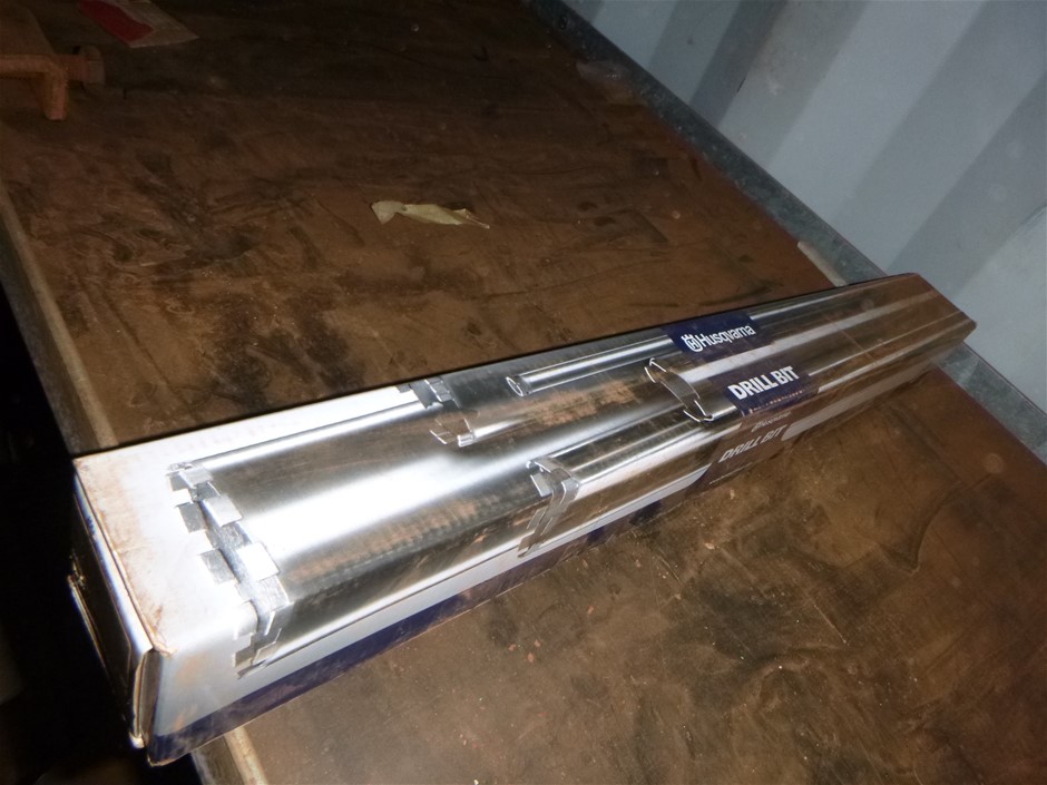 230 Strong Men Cleanskin Shiraz 2022 (12x 750mL) SA