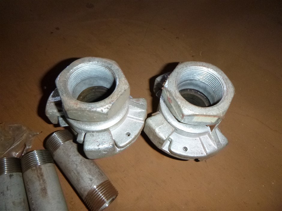 Howlin Gale Wines Category 5 Cabernet Sauvignon 2017 (6x 750mL) SA