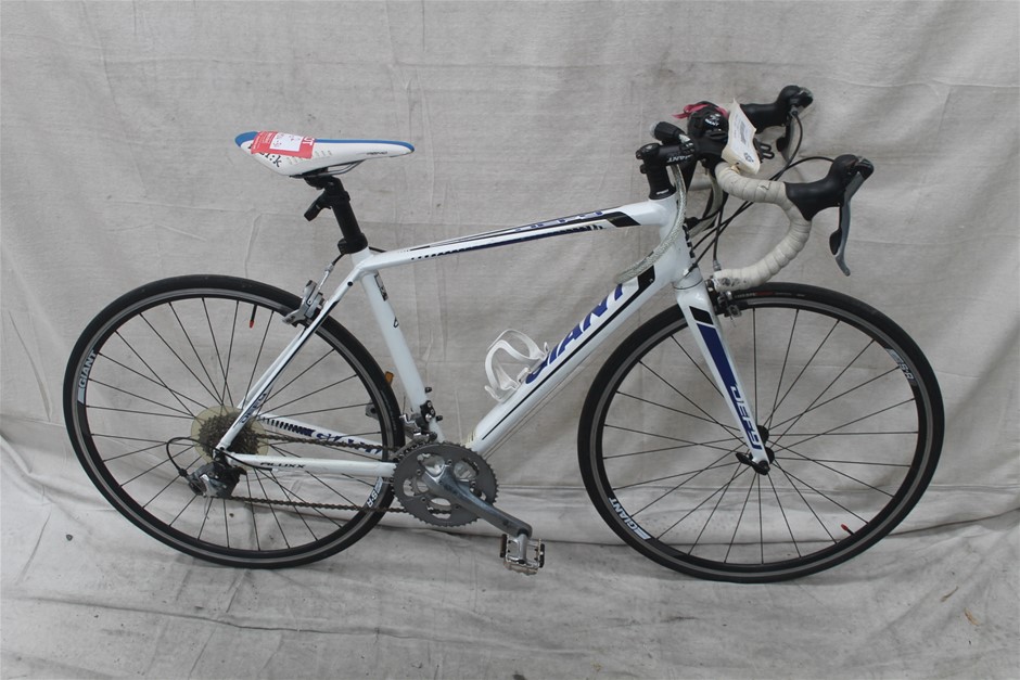 Yellowglen Red Sparkling NV (6x 750mL).