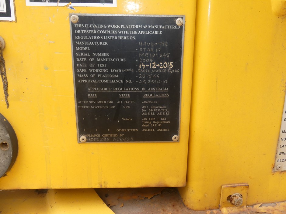 2 x CORSAIR HS35 v2 Multiplatform Wired Gaming Headset - Flexible Omni-Dire