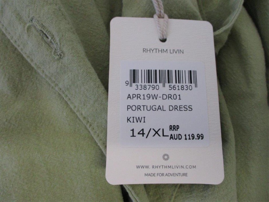 6-7mm White Pearl & Rhinestone Real Platinum Plated Bracelet