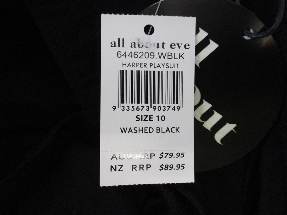 Light Green Flower Jade Gemstones & Swarovski® Crystal Earrings