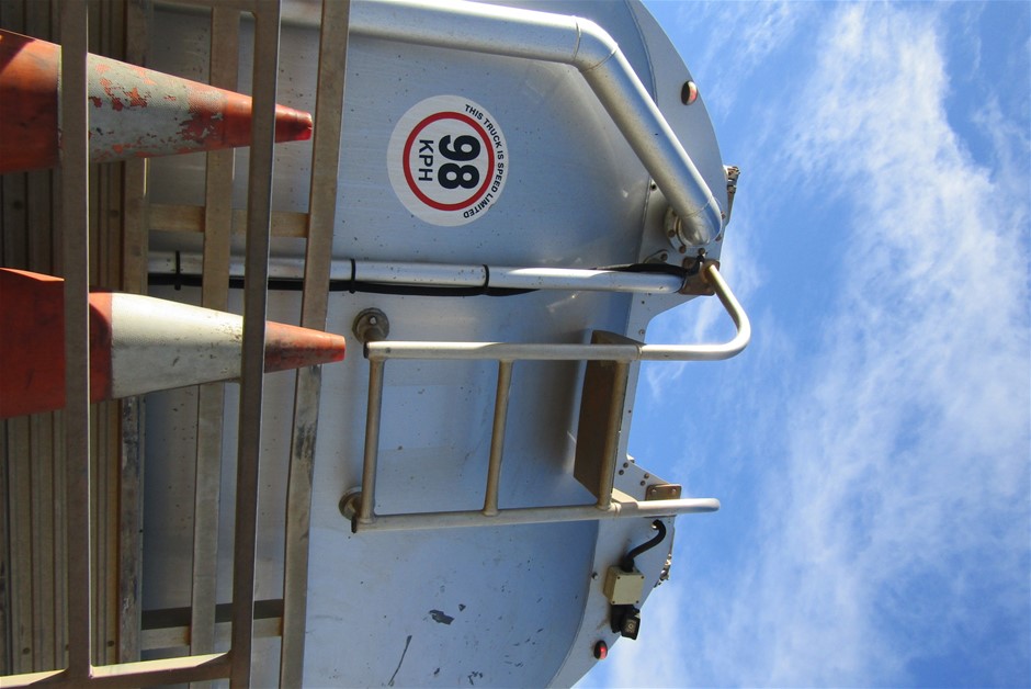 #1 9K WHITE GOLD INITIAL 'H' NECKLACE 38+5cm