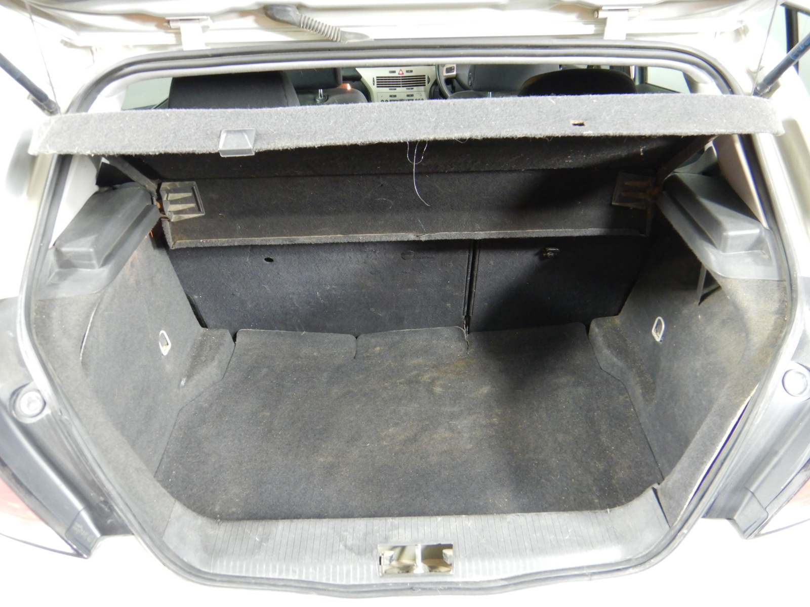 Circle of Friends Pink Moscato Slimline Cans NV (24x 250mL) Limestone Coast