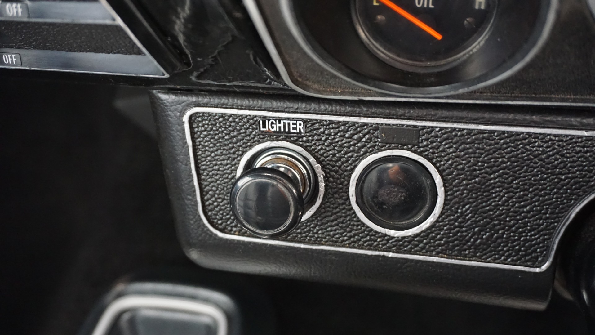 1/100 Scottdale gold bar x 2, 1 Gram Valcumbi bar x 2 & 1g Silver Bar x 2