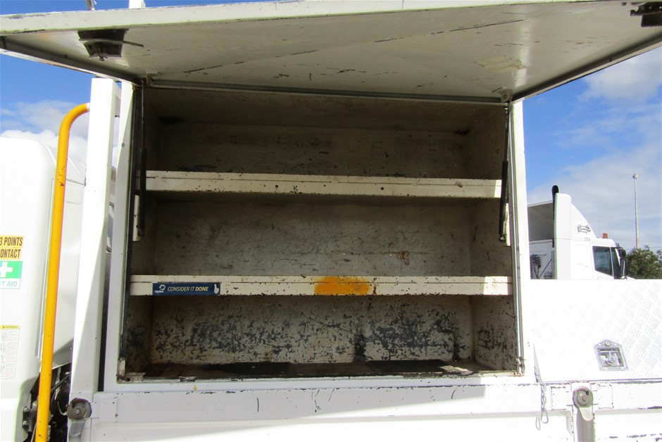 OCEANBREAK Youth 3pc Swim Set: 2 x Shorts & Tee, Size 14, Blue.