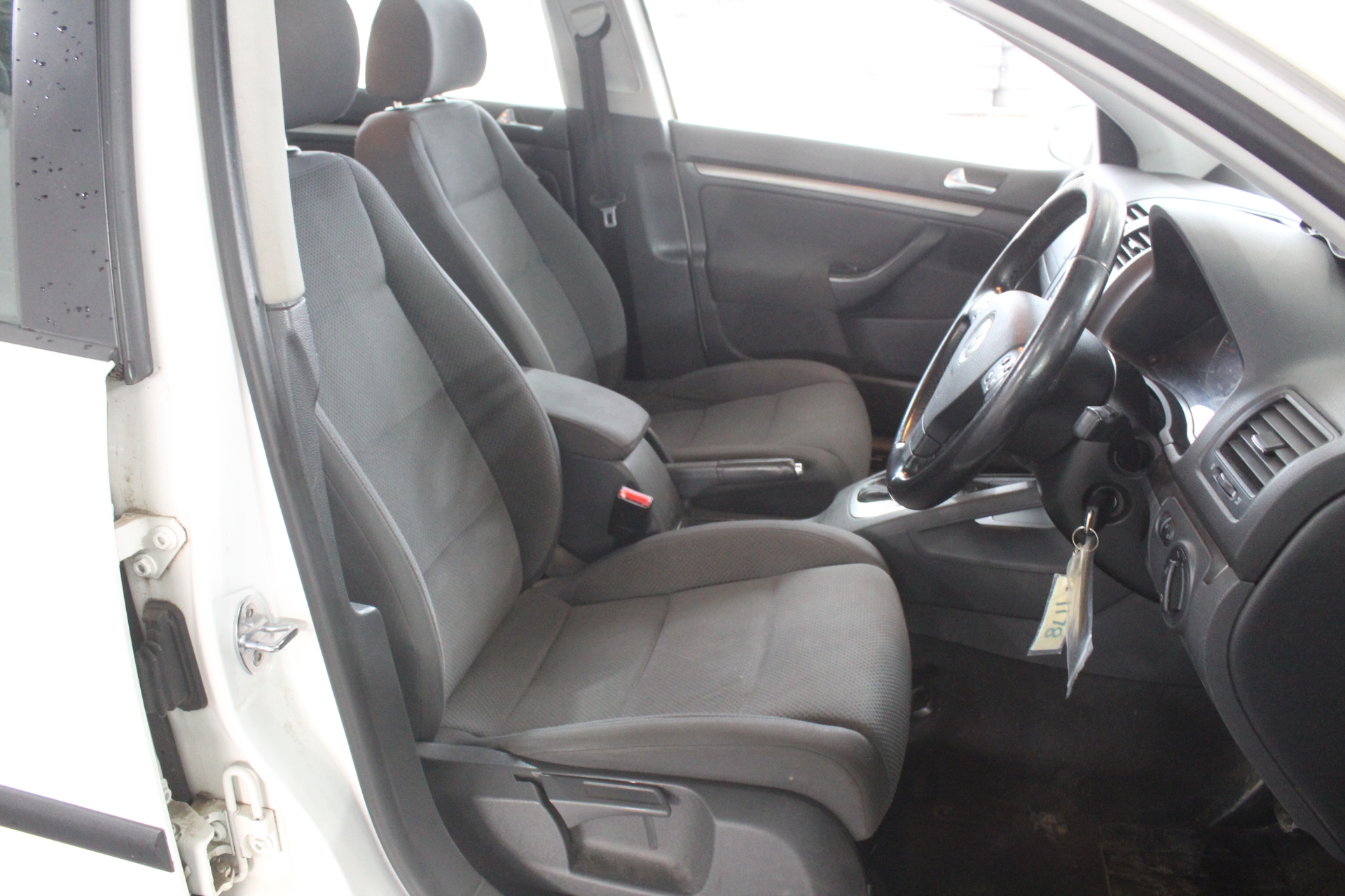 LEVI'S Men's Casual Leather Belt, Pant Size 34, Black (0033), 38019-0033. N