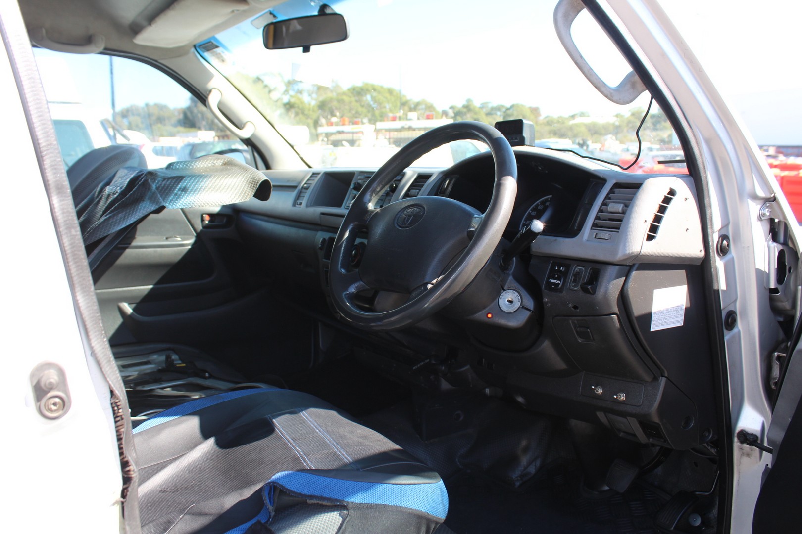 Jacqueline Blanc De Blancs Brut NV (6x 750mL), France.