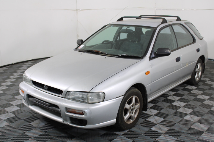 Ryobi/Pacvac/Ozito Mixed Brand and Model Vacuum Cleaners and Accessories