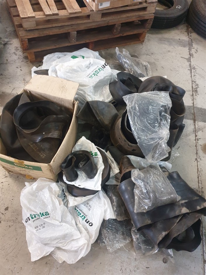 COOPER & CO. 60x90cm Matt to 50x70cm White Premium Paradise Wooden Photo Fr