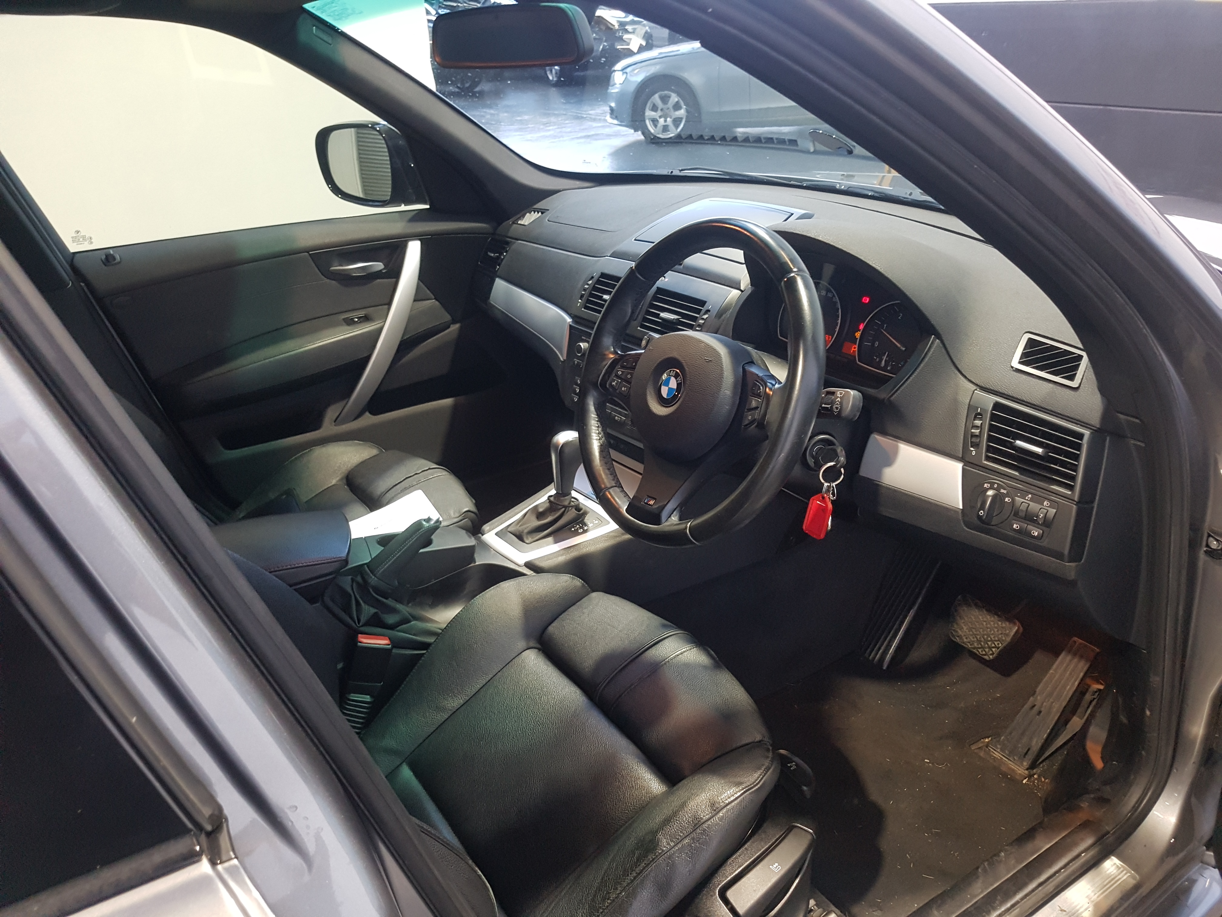 Designer Filigree Locket with Simulated Diamond Necklace in Silver