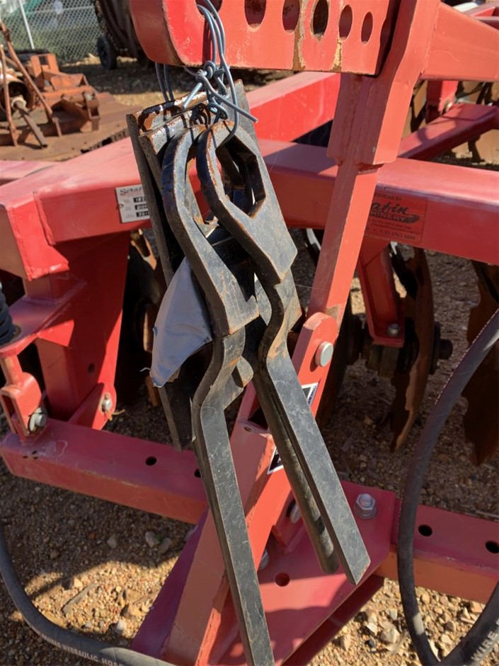 Jules Roy Pinot Noir 2024 (6x 750mL), France.