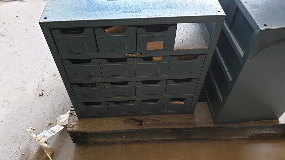 Wolf Blass Red Label Sauvignon Blanc (6x 750mL). Current Vintage Release.