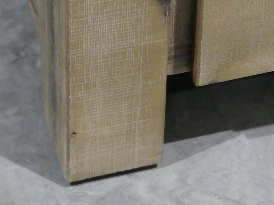 Redbank Emily Brut Cuvee NV (6x 750mL) King Valley, VIC.